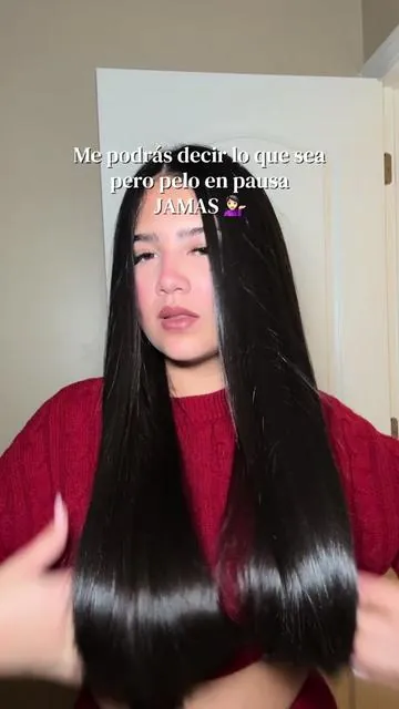 Lavas tu cabello súper bien, mientras esté húmedo aplicas la mascarilla y la dejas actuar 15 minutos. Luego retiras con abundante agua hasta que ya no sientas producto y listo 💁🏻‍♀️ #karseell #karseellcollagen #cabellolargo #cabellosaludable #karseellhairmask 