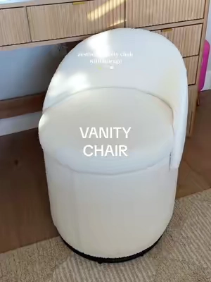finally got the vanity chair of my dreams ✨☁️🥹 #vanitychair #vanitystool #vanity #vanitysetup 
