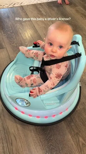 Baby on a bumper car 🤣 she actually did grab the toggle and move herself at one point but it also has a remote for parents! #bumpercar #rideontoys #kidstoys #kidsgift  @Dripex Baby 