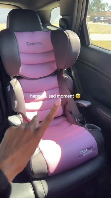 She loves it though🥹💖 #boosterseat #carseatsafety #toddlercarseat #carseat #babytrend 