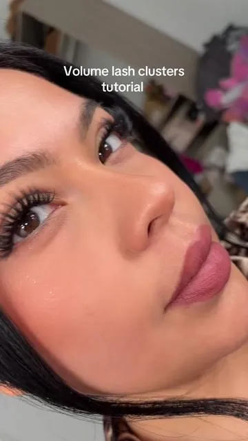 #volumelashes #lashclustersathome 