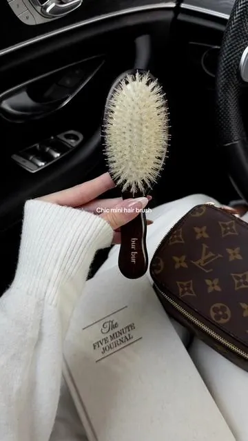 #burbur #hairbrush #minihairbrush #silkyhair #TikTokShopCreatorPicks 
