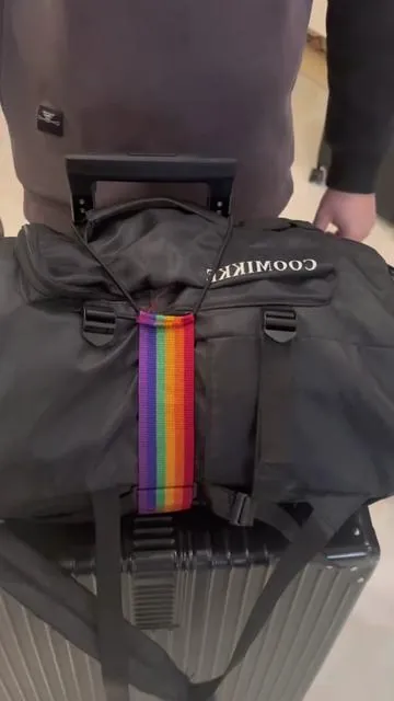 No More chaotic luggage!This strap Lets You carry Multiple Bags Like a pro #TravelHacks#LuggageEssentials#TravelMustHave#PackingTips#TravelGear