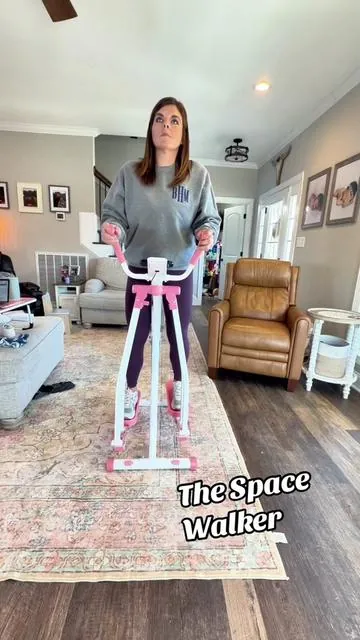 The space walker now that’s a workout machine my heavens I am sore @HOTWAVE-US #homeworkout #cardioworkout #glutesworkout #tiktokshopcreatorpicks #tiktokshopjumpstartsale 