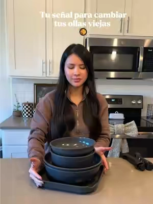 Cambiando todos los utencilios de mi cocina, y este set de 20 piezas de @USELUCK Home está 😮‍💨 Es Oven Safe ✨ Ultra Smooth & Nonstick ✨ #useluck20pieceset #kitchenessentials #nonstickcookware #fyp #cookwareset 