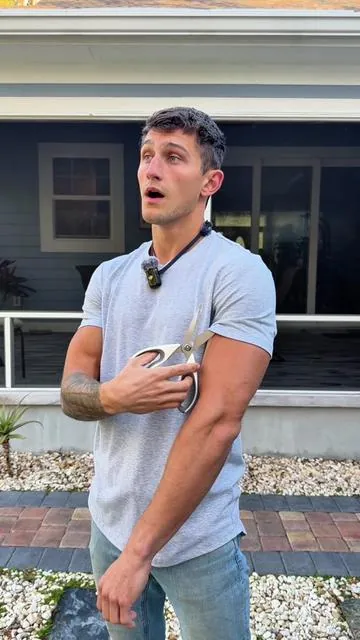 My favorite tee shirt went sleeveless! 6ft - 180lbs. Size medium. #mensfashion 