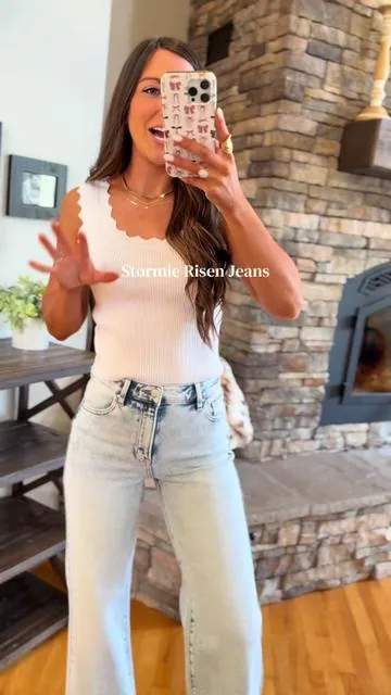 Selling fast!! 🏃🏻‍♀️ Such a flattering pair of Risen jeans! @Wild Oak Boutique #risenjeans #widelegjeans #stretchyjeans #tallgirljeans #tiktokshopjumpstartsale 