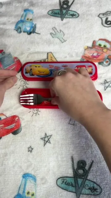 Mealtime just got a lot more fun #toddlerutensils #toddlersilverware #lightningmcqueen #lightningmcqueen95 #silverware 
