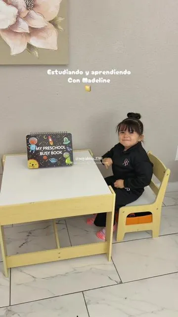 #montessoritoddler #montessoribook #toddlerbooks #toddlermom #activityforkids 
