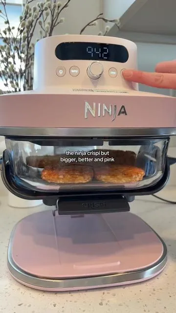 The ninja crispi pro 😍 the perfect air fryer and it looks beautiful at the same time #tiktokshopjumpstartsale #airfryer #ninjacrispi #ninjacrispipro #ninjaairfryer 