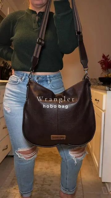 Such a cute one! 🤎🍂 @Rustic Charm Bootic #purse #pursetok #leatherbag #wranglerpurse #hobobag 