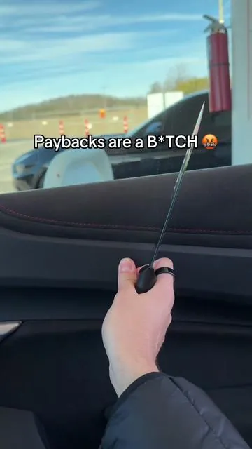 This is why everyone should have one of these inside their cars #cargadgets #jumpstarter #cartok #caraccessories #tiktokshopcreatorspicks 