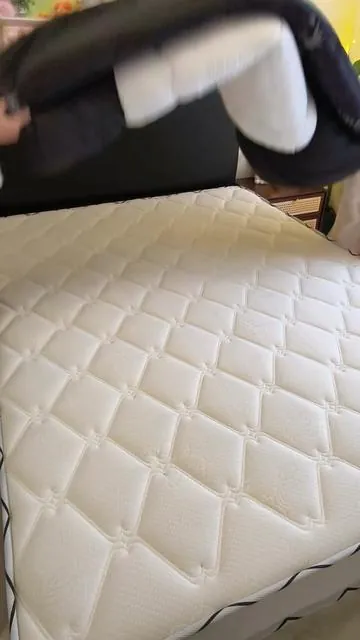 4. The worst part of winter is a cold mattress—this quilted layer feels warm from the first second.#TikTokFinds #BambooMattressTopper #cozyathome #ViralProduct #mattresstopper 