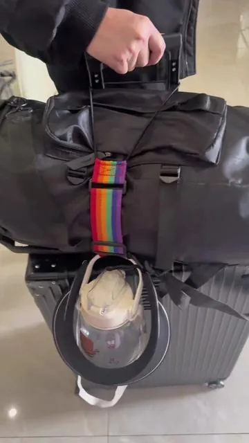 No More chaotic luggage!This strap Lets You carry Multiple Bags Like a pro #TravelHacks#LuggageEssentials#TravelMustHave#PackingTips#TravelGear