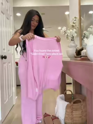 🎀💌💕#fyp#galentines#galentinesday#valentinesda#fashiontiktok 