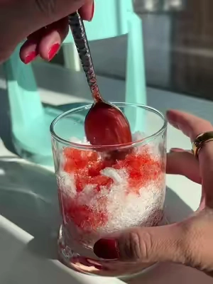 Makes the perfect shave ice !! Such a yummy summer treat #shavedice #summertreat 