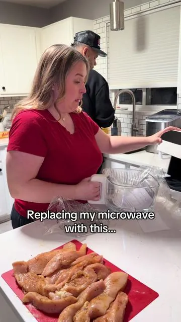 Crazy easy to clean too #airfry #airfryertiktok #airfryerrecipe #airfryerhack #glassairfryer 