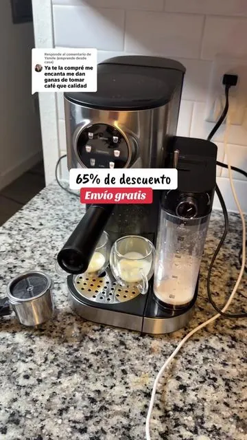 Respuesta a @Yamile (emprende desde casa) Disfruta cada mañana con esta cafetera eléctrica práctica y compacta, perfecta para preparar un café delicioso en minutos, con aroma intenso y sabor casero sin complicaciones, ideal para tu hogar, oficina o rutina diaria ☕✨ #Cafetera #CaféLovers #CoffeeTime #CaféEnCasa #CocinaPráctica     