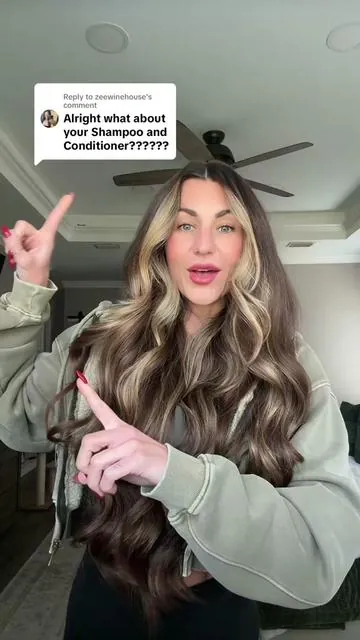 Replying to @zeewinehouse  Most common questions on my page are “do I have hair extensions?” and “what products do I love the most?” When it comes to shampoo & conditioner, I LOVE the growth line and if you have dry or really brittle ends or frizzy ends I would recommend implementating the anti frizz feel conditioner. 🤎✨  #hairgrowth #hair #haircare #longhair 