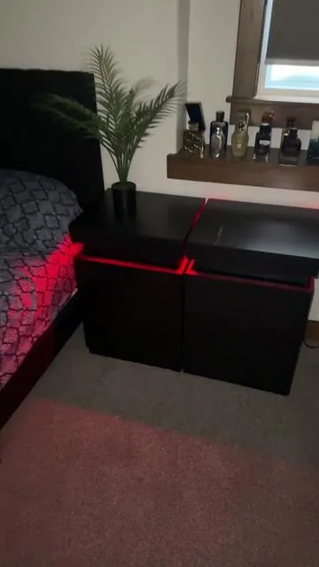 #sikaic #nightstand #furniture #bedroomdecor #tiktokshopcreatorpicks 