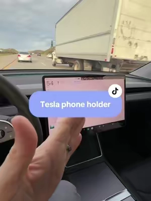 I hate that you can’t watch TV while you’re in full self drive. This is how you hack it so you can watch whatever you want whenever you want when driving your Tesla #fsd #tesla #teslatok #tiktokshopfinds #tiktokshopcreatorpicks 