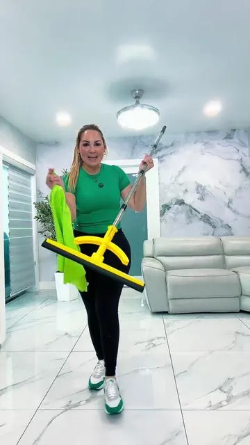 Limpieza rápida sin esfuerzo ⚡ #LimpiezaHogar #ProductosVirales #HogarPráctico #TikTokShop #MustHaveHome 