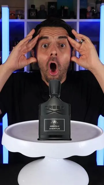 Aventus clone 1:1 #aventus #absolutenoir #tiktokshopcreatorpicks #atralia #fragrance 