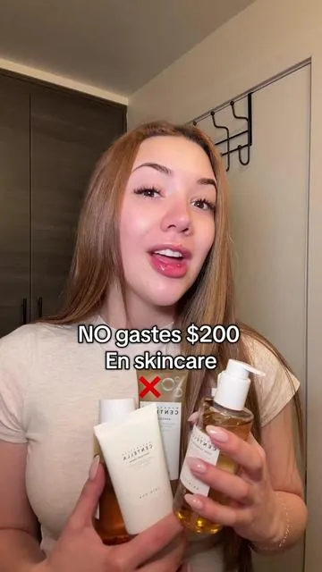 Mi piel lo ama 🌿🤍 Si tienes la piel sensible, con rojeces o necesitas algo que calme e hidrate sin irritar, esta rutina es perfecta. Todos los productos trabajan juntos para fortalecer la barrera de la piel y dejarla súper hidratada ✨ @SKIN1004 US  #skin1004 #centella #koreanskincare #kbeauty #skincareroutine 