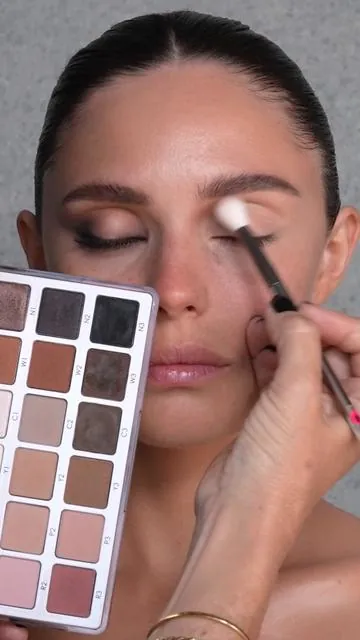 SCULPTED SOFT HALO EYE LOOK ft. my EYE SCULPT TEXTURE & TONE EYESHADOW PALETTE (Shade: SOFT) 🤍 See below for all products used!! #makeupbynatashadenona Makeup Details: Base:  HY-GEN PRIMER SERUM ORIGINAL + BRONZE HY-GLAM FOUNDATION (N5) HY-GLAM CONCEALER (N4) HY-SCULPT (Foxy) Eyes:  EYE SCULPT TEXTURE & TONE PALETTE (Soft) P2 - sculpt crease  Y1 - inner corner + brow bone, center lid N3 - outer v + inner waterline, emphasize lashline C3 - smudge lashline + inner corner, emphasize lower lashline C2 - transition inner corner + wing, lower lashline Y2 - crease P1 - transition  N2 - blend lashline Cheeks: HY-BLUSH (Fresh Mauve) Lips:  INAN LIP CRAYON (Cleo) MY DREAM GLOSS (Shade: Natasha)