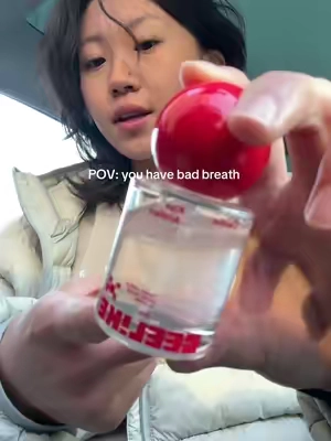 Truly loving these mouth spray #oralhealth #selfcareroutine #mouthspray #badbreath 