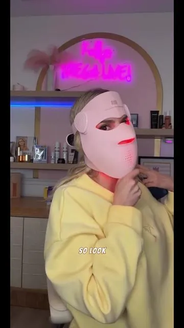 INIA GLOW 940 nm 4D LED Mask – Dual NIR 940 + 850 nm Deep Penetration for Deeper Repair, Visible Lift & Lasting Radiance, 4D Fit for Jawline Lift & Firm, Cooling Therapy, Wireless Comfort, Best Christmas Gift Ideas