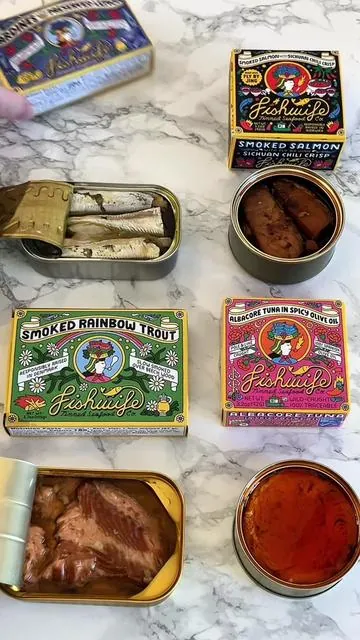I eat fishwife almost daily! In this video I describe the tinned fish in fishwife’s best sellers 4 pack! My favorite fish ever is the smoked rainbow trout! @Fishwife #gourmet #fishtok #smokedrainbowtrout #salmon #foodie 