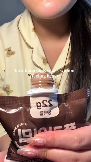 these taste so good, don't make you feel heavy, high-protein, satisfying to eat, and helps curb cravings!! #proteinshake #mealreplacement #highproteinbreakfast #koreansnacks #tiktokshopjumpstartsale @Fullight 