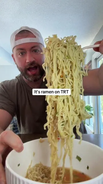 This high protein instant ramen tastes amazing and has macros that absolutely slap #highprotein #ramen #noodles #pasta 