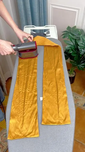 Your clothes will look pressed to perfection—without the dry-cleaning bill!#steamer #travelsteamer #travelessentials #ironing #steamiron 