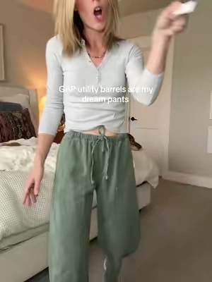 100% cotton utility barrels. Say less. No ways these stay in stock long. @Gap #gap #utilitypant #barrelstyle #trendingfashion #springfashion 