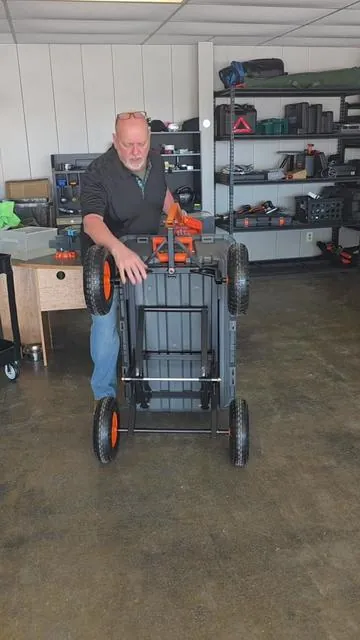 Poly garden dump cart  #gardening #landscape #landscaping #yardwork #outdoors 
