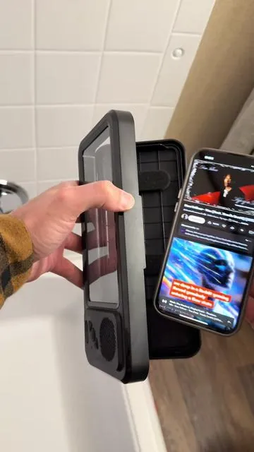 Super awesome invention #bluetoothspeaker #showerspeaker #waterproofspeaker 