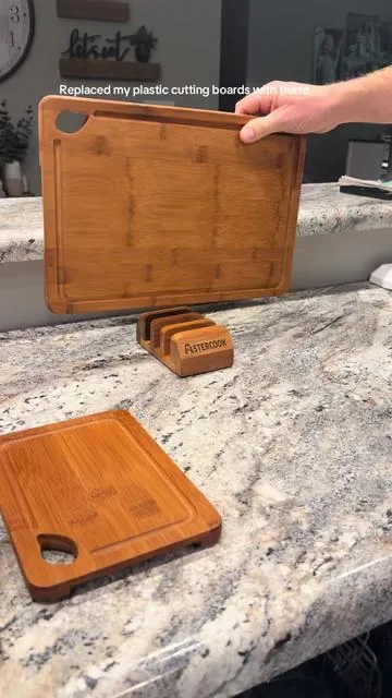 Durable, eco-friendly, and way better than stacking boards in a cabinet 😅 Such a simple win for everyday cooking. @Astercook USA #bamboocuttingboard #cuttingboards #kitchenfinds #kitchenmusthaves #woodcuttingboard 
