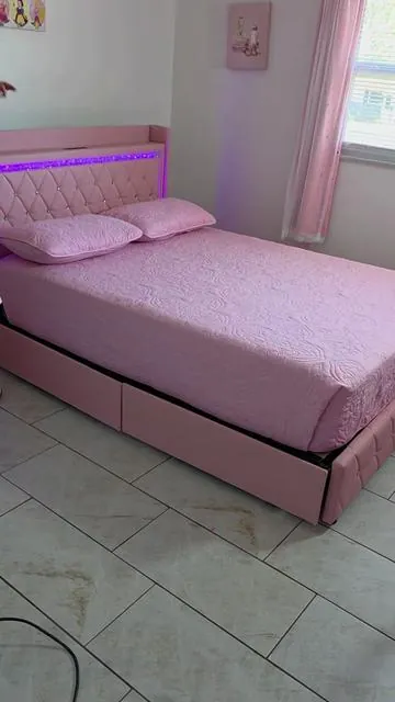 La cama más hermosa con luces LED 😍 #cama  #bed  #ledbed  #bathroom  #tiktokshop 