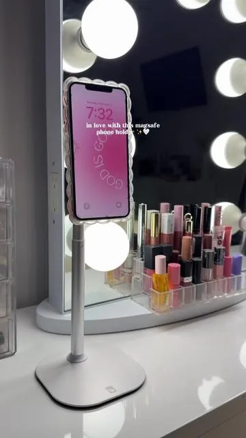 perfect for content creators ✨ #phonestand #phoneholder #tripod #contentcreatormusthaves #tiktokshop 