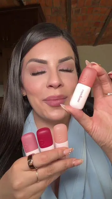 Te dejan los labios suaves eh hidratados ✨ @Colorgram US #colorgram #tintas #kbeauty #tiktokshopcreatorpicks #labiales 