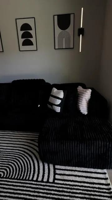 I’m in love with my sofa from tik tok shop it’s a 10/10000 and soooo affordable everytime I lay on It I fall asleep🥹 … I will give a update when my apartment is finished 🥰🫶🏽🩷 #tiktokshop #couch 
