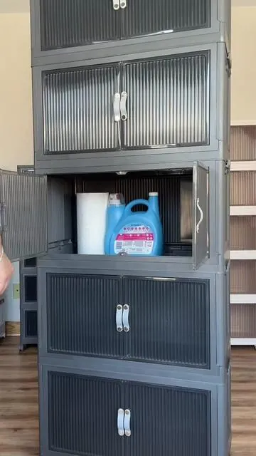 Join the live #stackablecontainers #storagesolutions #storage #cabinets #live 