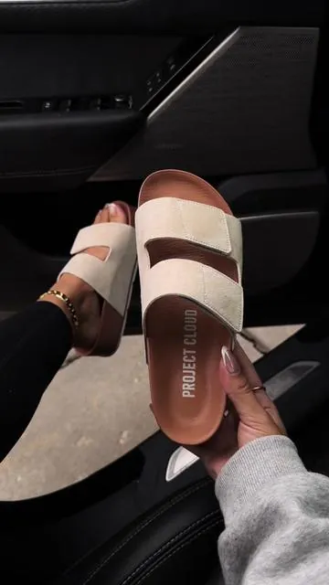 #projectcloud #summersandals 