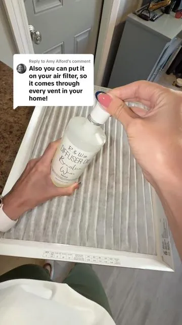 Replying to @Amy Alford thank you for the tip! My house smells so good!! 😍 #randwco #diffuseroil #goodsmellinghome 