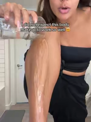 I got the rich tone. Fits so well with my skin and leaves it bronzed like I just got a nice beautiful glowy tan #westmorebeauty #bodycoverage #bodycoveragemakeup #scarcoverup #westmorebeautybodyperfector 