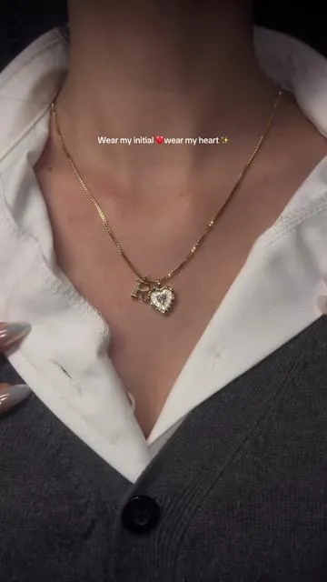 The necklace that belongs to me 🥹#jewelry #necklace #initials #heart #accessories #giftideas #giftguide #giftforher😍😍 