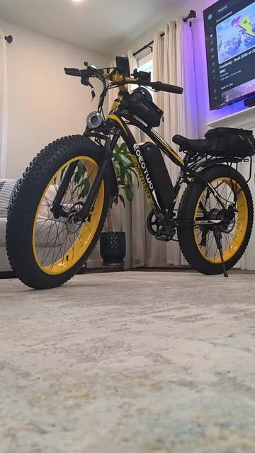 The E01 E-Bike by Eoeotwo is simply amazing! The specs on it are amazing and it's all terrain to get through anything! 1500 watt motor with speeds of up to 33 miles an hour and 48 volt 15 amp hour battery giving you up to 50 to 70 Mi range!  #electricbikes #ebike #electricbike #ebikes #bikelife 