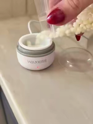 Waxing at home has never been easier (or cheaper) #beautyhacks #waxingtiktok #waxkit #waxingathome #waxing 
